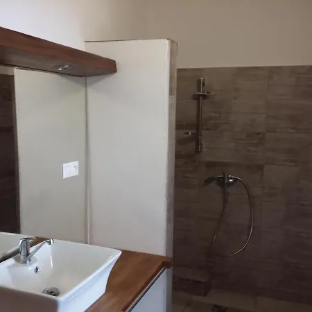 Πανσιόν Smrekovica